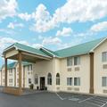 Exterior of Super 8 by Wyndham Green River