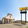 Exterior of Super 8 by Wyndham Gulfport Airport NW/Near Biloxi