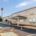 Exterior of Super 8 by Wyndham Ionia MI
