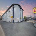Exterior of Super 8 by Wyndham Johnson City