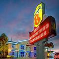 Image of Super 8 by Wyndham Kissimmee