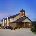 Photo of Super 8 by Wyndham Marion