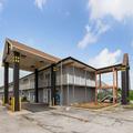Photo of Super 8 by Wyndham Millbury/Toledo