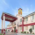 Image of Super 8 by Wyndham Omaha Eppley Airport/Carter Lake