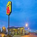 Photo of Super 8 by Wyndham Shawnee