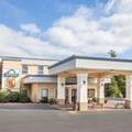 Image of Super 8 by Wyndham Valdosta Mall