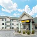 Exterior of Super 8 by Wyndham Wisconsin Dells