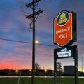 Exterior of Super 8 by Wyndham Yankton
