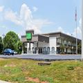 Image of SureStay Hotel by Best Western Bowling Green North