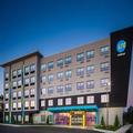 Exterior of TRU by Hilton Ashland
