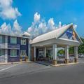 Exterior of The Comfort Inn of Lancaster County North