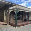 Exterior of Travellers Rest Motor Inn