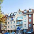Exterior of Travelodge Bournemouth