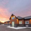 Exterior of Travelodge Cochrane South