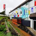 Exterior of Travelodge by Wyndham Lincoln City