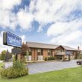 Exterior of Travelodge by Wyndham Owen Sound