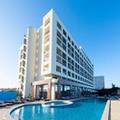 Exterior of Tryp by Lisboa Caparica Mar