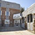 Exterior of Twin Pine Motor Inn