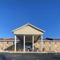 Exterior of University Inn of Carbondale