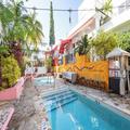 Exterior of Viajero Miami