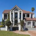 Exterior of Villa Tuscana By Mantis