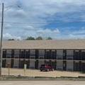 Exterior of Walnut Inn Roland