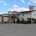 Exterior of Westbridge Inn & Suites Carrollton