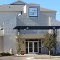 Exterior of Wine Country Inn