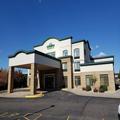 Exterior of Wingate by Wyndham Coon Rapids