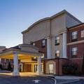 Exterior of Wingate by Wyndham High Point/Greensboro/Airport South