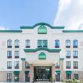 Photo of Wingate by Wyndham Niagara Falls