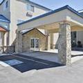 Exterior of Yellowstone West Gate Hotel