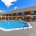 Swimming pool at Best Western Fayetteville Inn