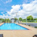 Pool image of Best Western Gateway Inn