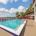 Swimming pool at Bryan’s Spanish Cove by Coolvacay