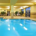 Swimming pool at Courtyard by Marriott Omaha La Vista