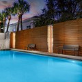 Swimming pool at Courtyard by Marriott Orlando Downtown