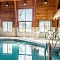 Pool image of Econo Lodge Sioux Falls North