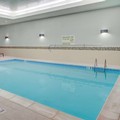 Swimming pool at Hampton Inn & Suites Columbus Scioto Downs
