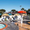 Pool image of Howard Johnson by Wyndham Anaheim Hotel & Water Playground