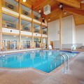 Swimming pool at Norfolk Lodge & Suites, an Ascend Collection Hotel