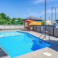 Swimming pool at Quality Inn & Suites Abingdon