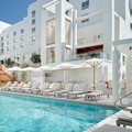 Swimming pool at Sandbourne Santa Monica Autograph Collection
