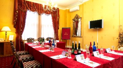 Photo of Royce Suite