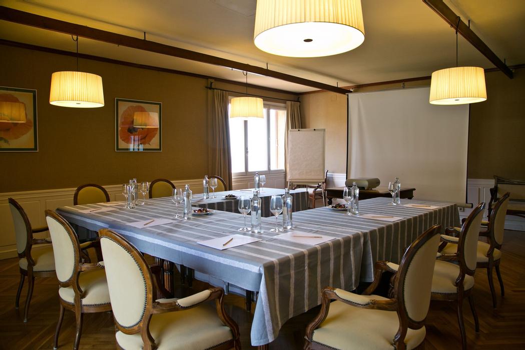 Photo of Bridge Room