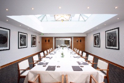 Photo of White Room