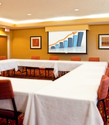 Photo of Illini Room