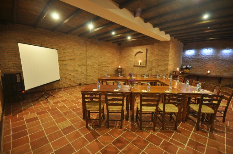 Photo of EL VINO MEETING ROOM