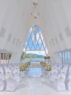 Photo of White Chapel