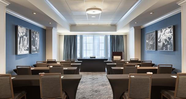 Photo of Fontainebleau Boardroom
